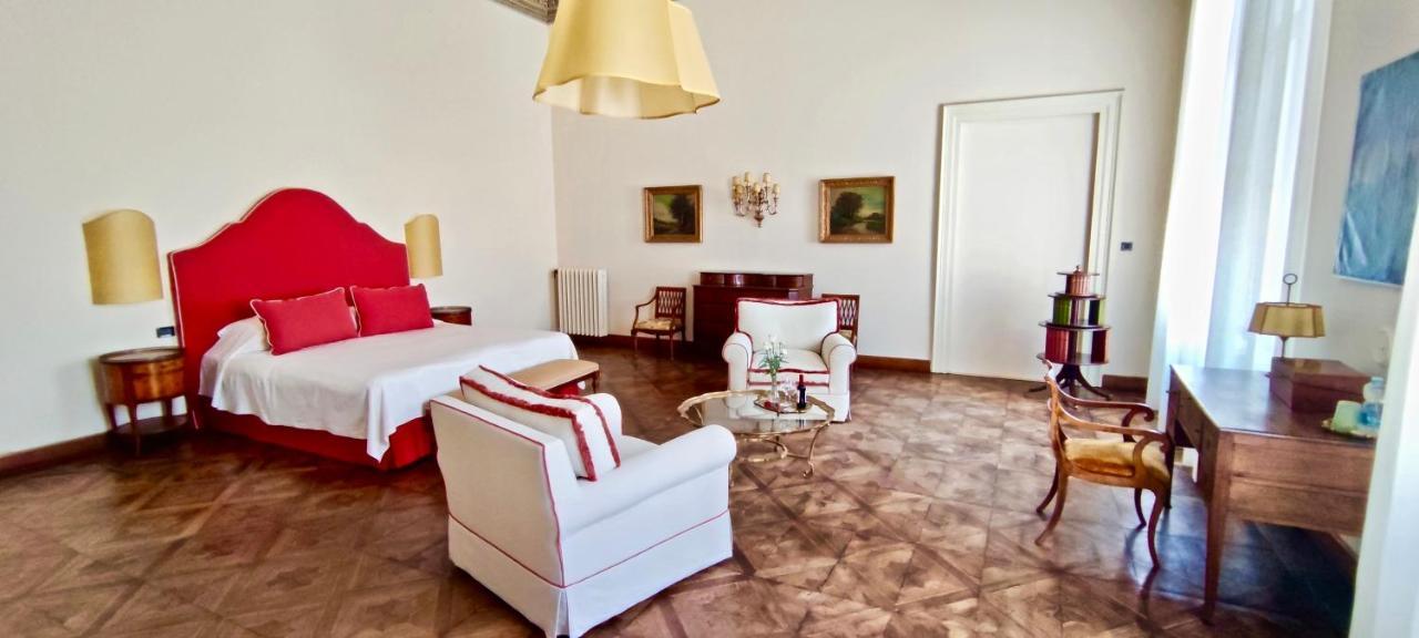 Palazzo Mantua Benavides Suites & Apartments Падуа Екстериор снимка