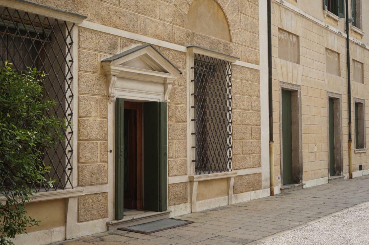 Palazzo Mantua Benavides Suites & Apartments Падуа Екстериор снимка